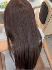 自帶濾鏡感髮色作品，設計師 Tina，台南中西區Komm hair台南中山店