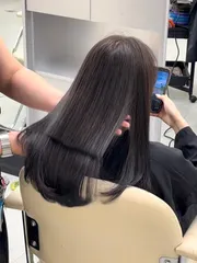 日常生活髮色作品，設計師 楊七，台北中山區Komm Hair 台北中山北店