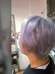 短髮特殊色