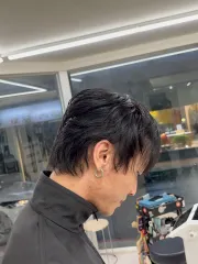 日系剪裁作品，設計師 Sam，台北大安區Round 2 大安店