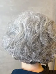 日系燙髮作品，設計師 Bobo何采霏✨✨，桃園桃園區淥彩洮沙龍店