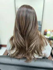 奶茶灰棕 × 輕盈線條感 ✨作品，設計師 Ecko，桃園中壢區MARA hair atelier