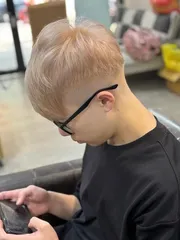 韓系漸層剪裁，質感奶白金作品，設計師 寶寶，新北三重區New
