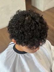 韓系羊毛捲作品，設計師 Dora，高雄楠梓區BIE hair lounge