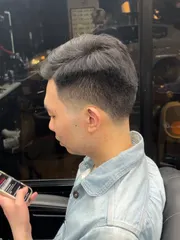 俐落的美式油頭