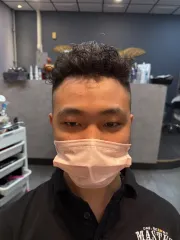 •	狼尾立體捲 	•	高漸層爆捲 	•	個性層次狼尾燙 	•	歐美感強捲髮 	•	街頭感捲髮