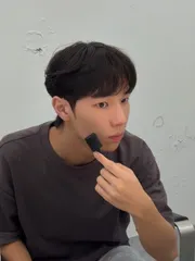 碎蓋紋理作品，設計師 Peg，台北信義區Komm市府店