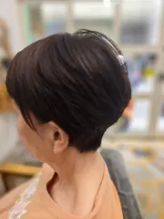 日韓系短髪造型作品，設計師 💕 艾拉 엘라，台中豐原區髪妝舍