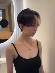 精靈短髮作品，設計師 Zoe，台北松山區KOMM Hair微風店