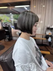 韓系短髮｜白髮染作品，設計師 張家樺.Lian ✌️^^，台北大安區LIORA Hair Salon