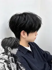 氛圍感層次剪裁作品，設計師 一JASoN 汪，高雄三民區Ten