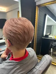 韓系短髮奶茶粉作品，設計師 Janet Lin，台北大安區Hairgarden
