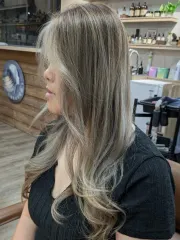 白髮共存作品，設計師 髮型師✂Amanda✂，新北蘆洲區lNTAl