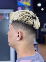 美式漸層搭配男士剪裁