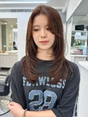 層次剪作品，設計師 Yumi，台北大安區Komm hair 忠孝店
