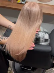 奶茶色作品，設計師 Cody，台中西區習者SALON de COIFFURE(模範店)