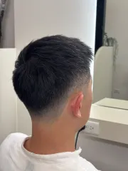 俐落漸層短髮｜乾淨線條男士剪裁