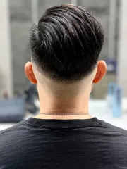男士油頭作品，設計師 Blue，台中西屯區石皮髮廊