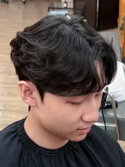 韓系紋理燙作品，設計師 Seán 尚恩，台北萬華區juju attic｜hair salon