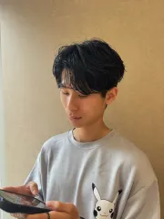 韓系燙髮作品，設計師 陳駿，新北林口區Ventus hair