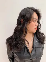 長髮木馬捲作品，設計師 Howard｜豪爾，台中西區W.D hair salon 美村店