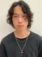 韓系中長髮捲度作品，設計師 Howard｜豪爾，台中西區W.D hair salon 美村店