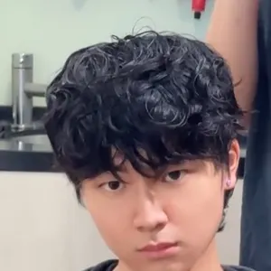 hair preview d3a4037c-a660-4b42-b690-2eeb614a9ad5