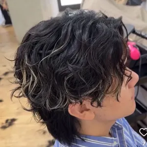 hair preview 49dd4872-90f4-4f3c-8cd0-1c5b072b974b