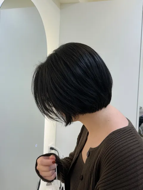 一刀切剪裁作品參考，設計師 Ivan