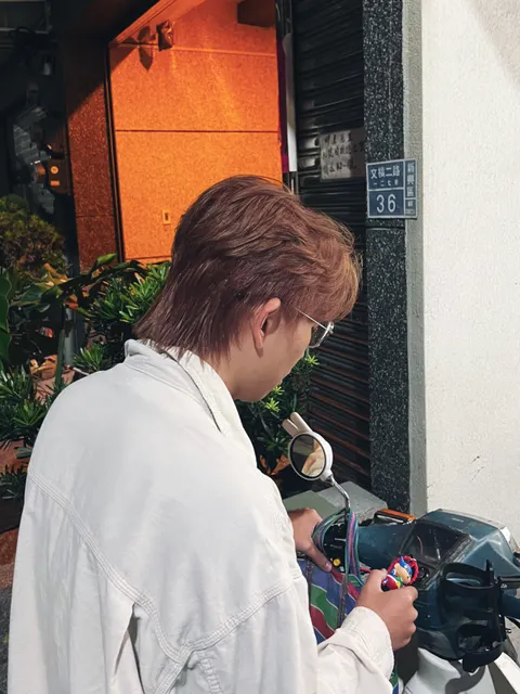 男士韓系中分髮型作品參考，設計師 R9羅捷