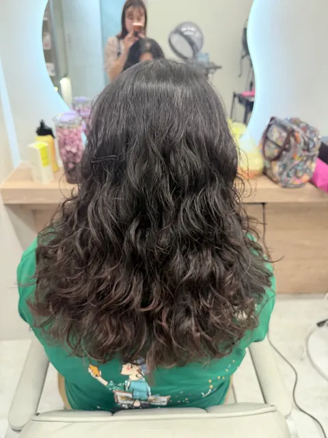 客製化捲髮作品參考，設計師 陳俐淳(mia)💇