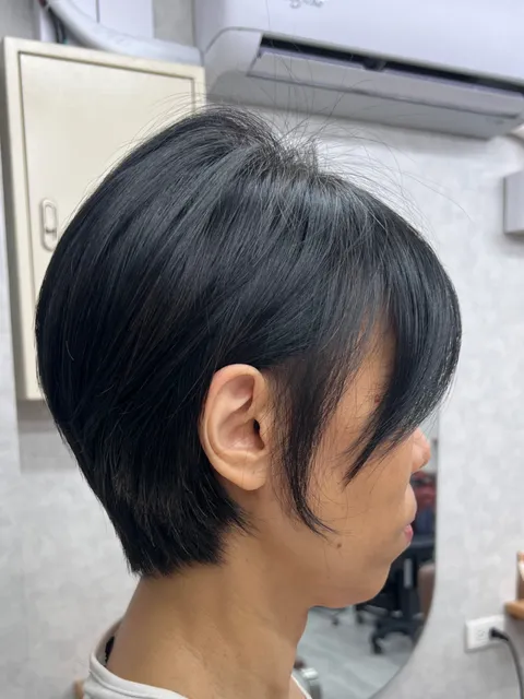日系短髮作品參考，設計師 佩佩