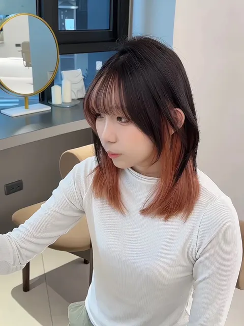 韓系層次剪/特殊區塊染作品參考，設計師 姵 宇
