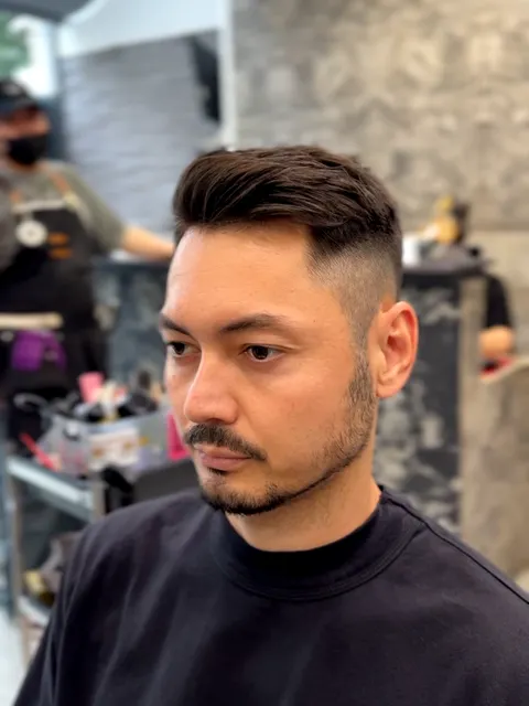 男生剪作品參考，設計師 MINI