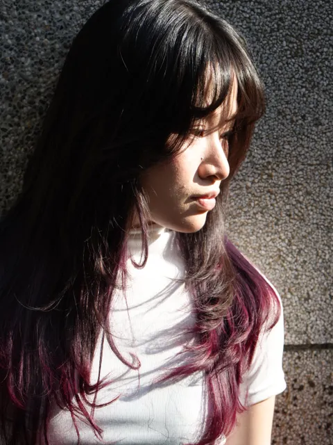 高層次剪髮/莓果酒紅色作品參考，設計師 Amy