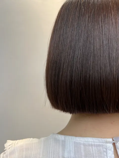 一刀切短髮作品參考，設計師 拉波LABo