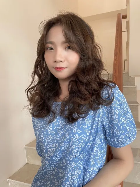 溫柔感木質調髮色作品參考，設計師 祈平髮型設計師☺️