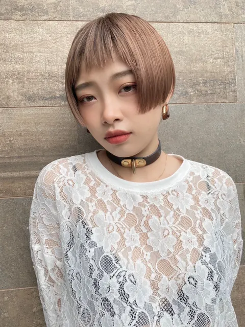 亞麻色質感短髮作品參考，設計師 祈平髮型設計師☺️