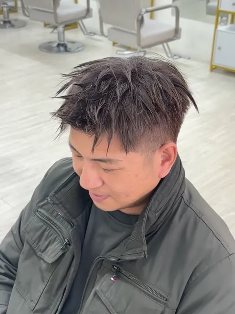 美式前刺作品參考，設計師 士毓4YU