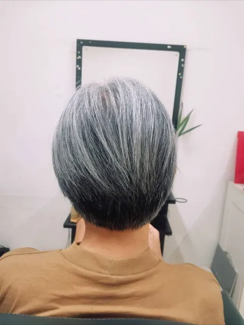 歐美日韓系層次剪裁作品參考，設計師 馬丁🏆𝓜𝓪𝓻𝓽𝓲𝓷 π