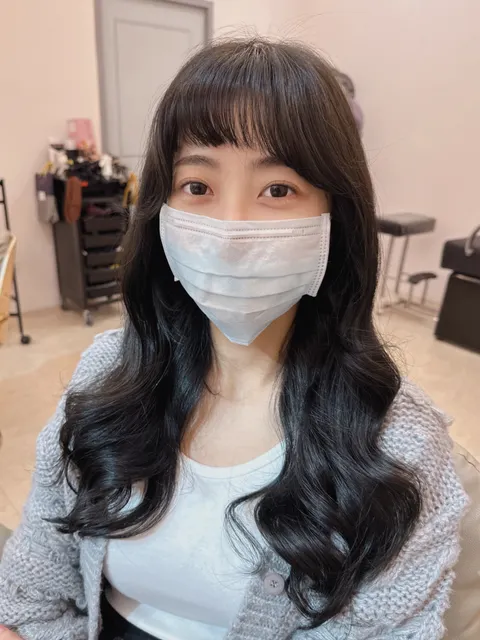 韓系燙捲作品參考，設計師 IRIS 瑞絲
