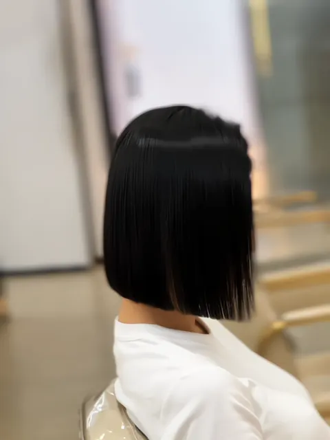 一刀切作品參考，設計師 艾里歐