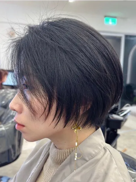 帥氣女生作品參考，設計師 張均平