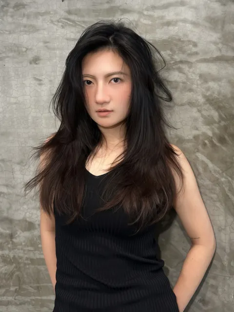 韓系層次剪裁作品參考，設計師 Welltin鄭沁