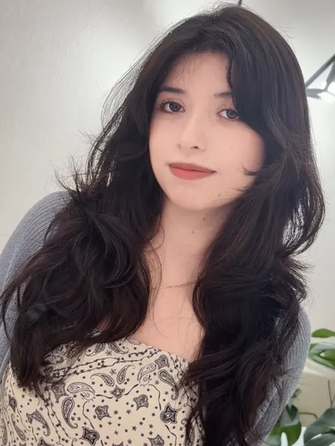 韓系女主感層次波浪長髮作品參考,設計師 我是妳的設計師Dora🌸
