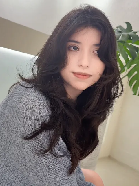 韓系女主感層次波浪長髮作品參考,設計師 我是妳的設計師Dora🌸