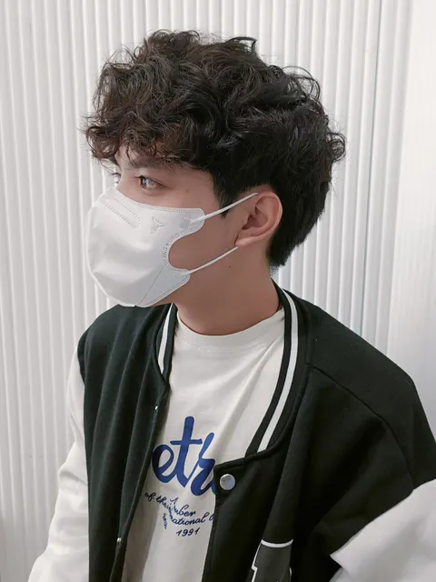 萊斯利卷作品參考，設計師 Js髮藝設計師_天樂/弦璋