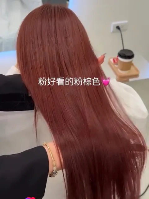 顯白霧感髮色作品參考，設計師 Leni