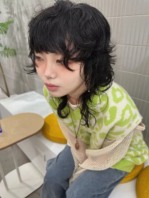 韓系層次感燙髮作品參考，設計師 瑪麗