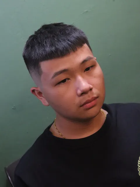 美式漸層-凱薩頭作品參考，設計師 阿月🌙